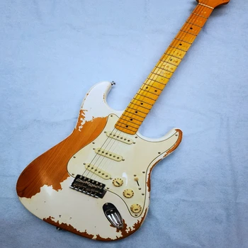 Senoji elektrinė gitara, pagaminti iš baltais dažais žurnalas spalva yra gamintojo kaina, specialus pasiūlymas ir be pašto.